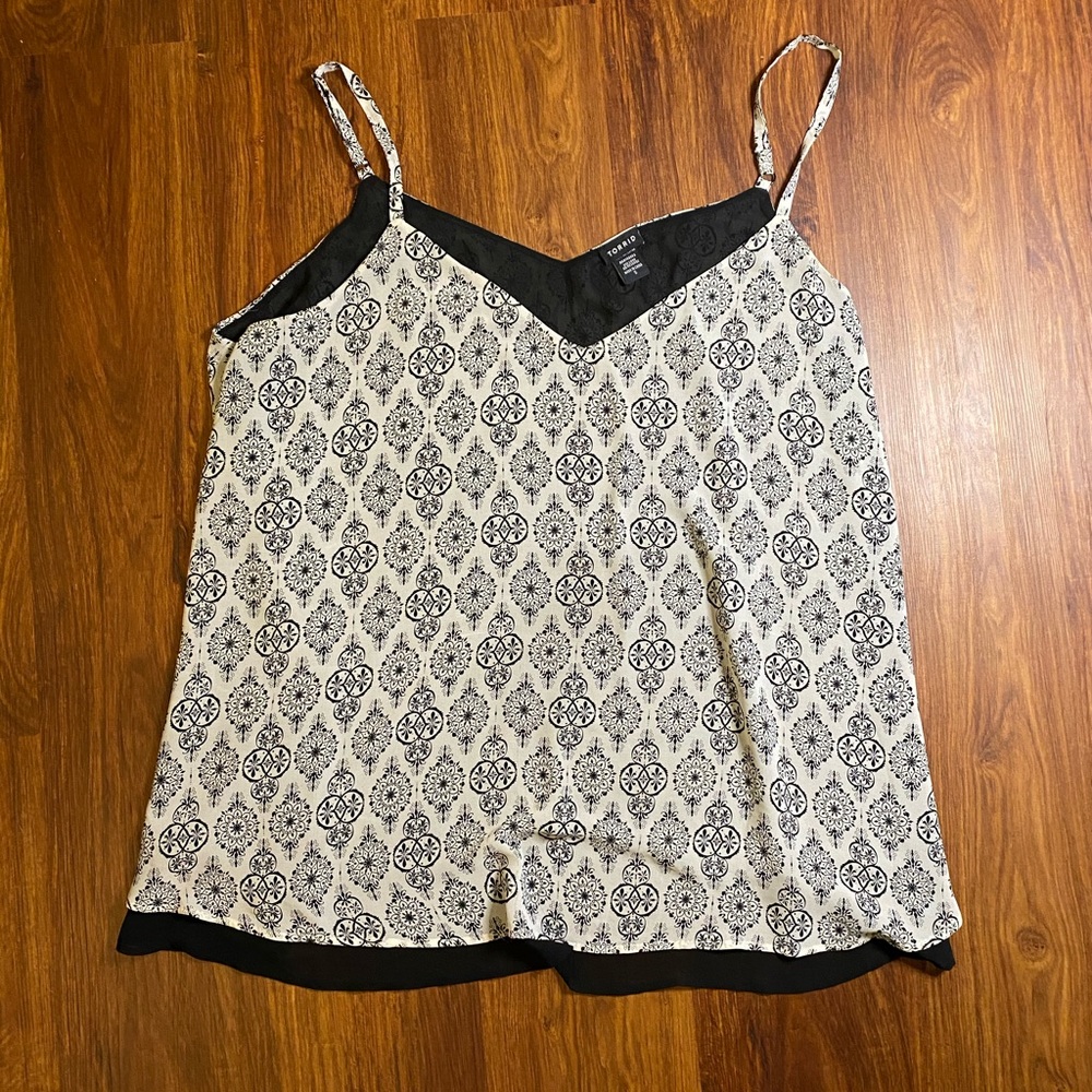 Medallion Print Double Layered Cami